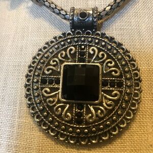 Vintage Goth CQ pendant with chain